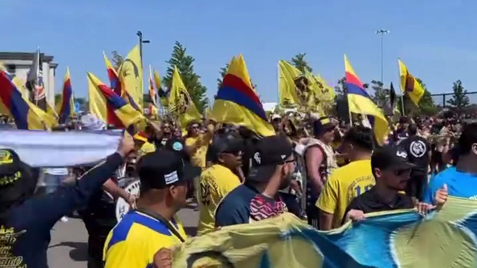 Club America Fans Arrival